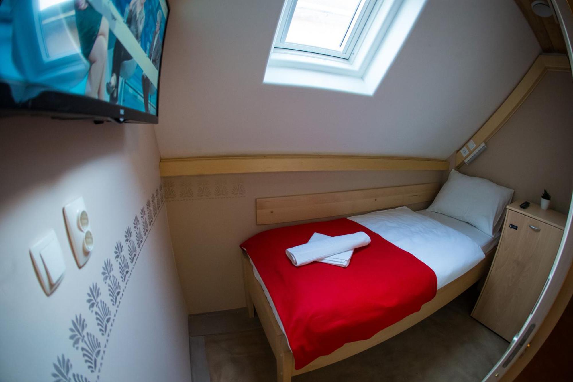 Gluten Free Bed & Breakfast Dezela Okusov Ljubljana Eksteriør bilde